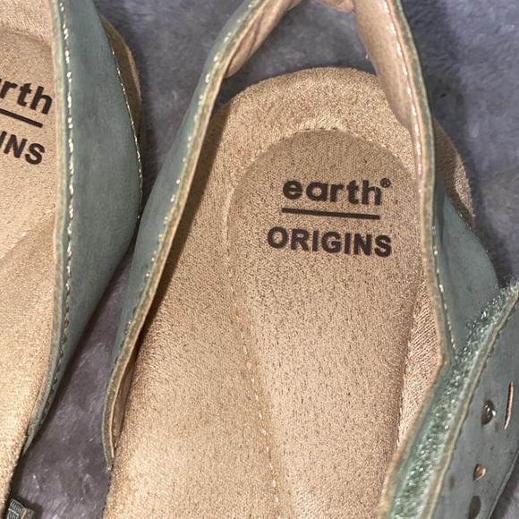 0704 Earth Green Sandals Comfortable Slip-On Design - Picture 2 of 10